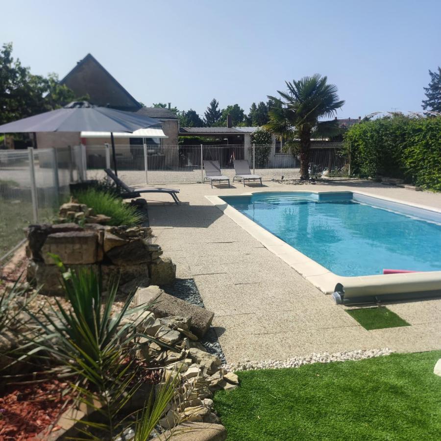 Naturel : Studio Calme Et Agreable Les Bordes Zewnętrze zdjęcie