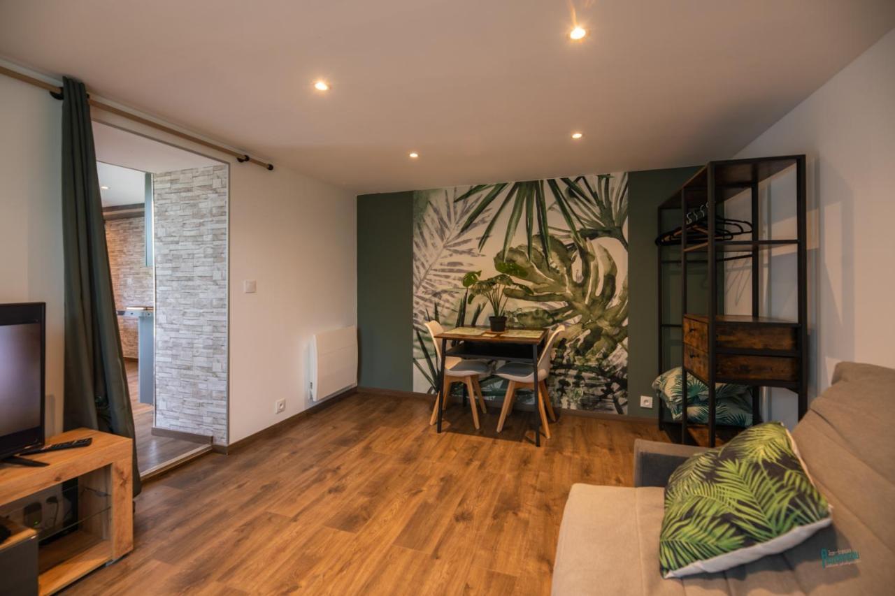 Naturel : Studio Calme Et Agreable Les Bordes Zewnętrze zdjęcie